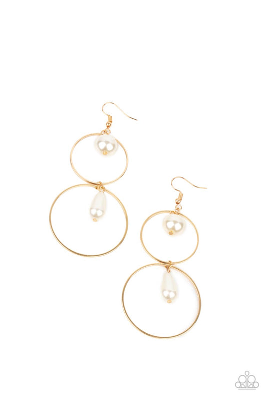CULTURED IN COUTURE - GOLD DOUBLE CIRCLE WHITE PEARLS EARRINGS