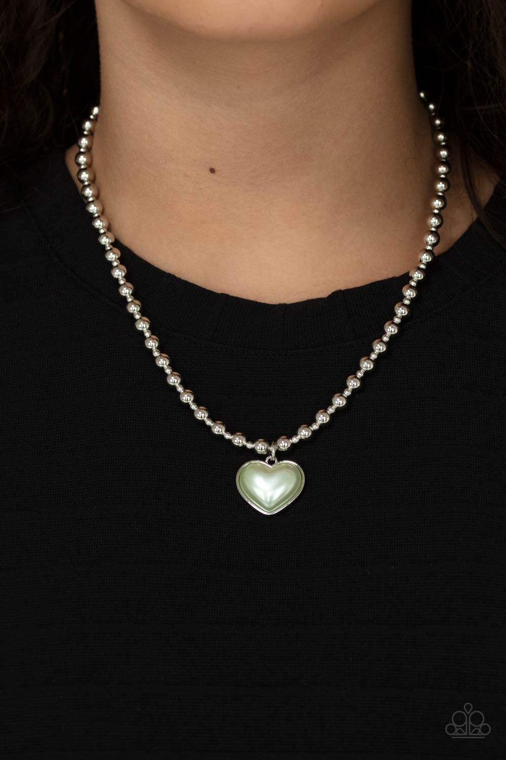 HEART FULL OF FANCY - GREEN PEARL HEART NECKLACE