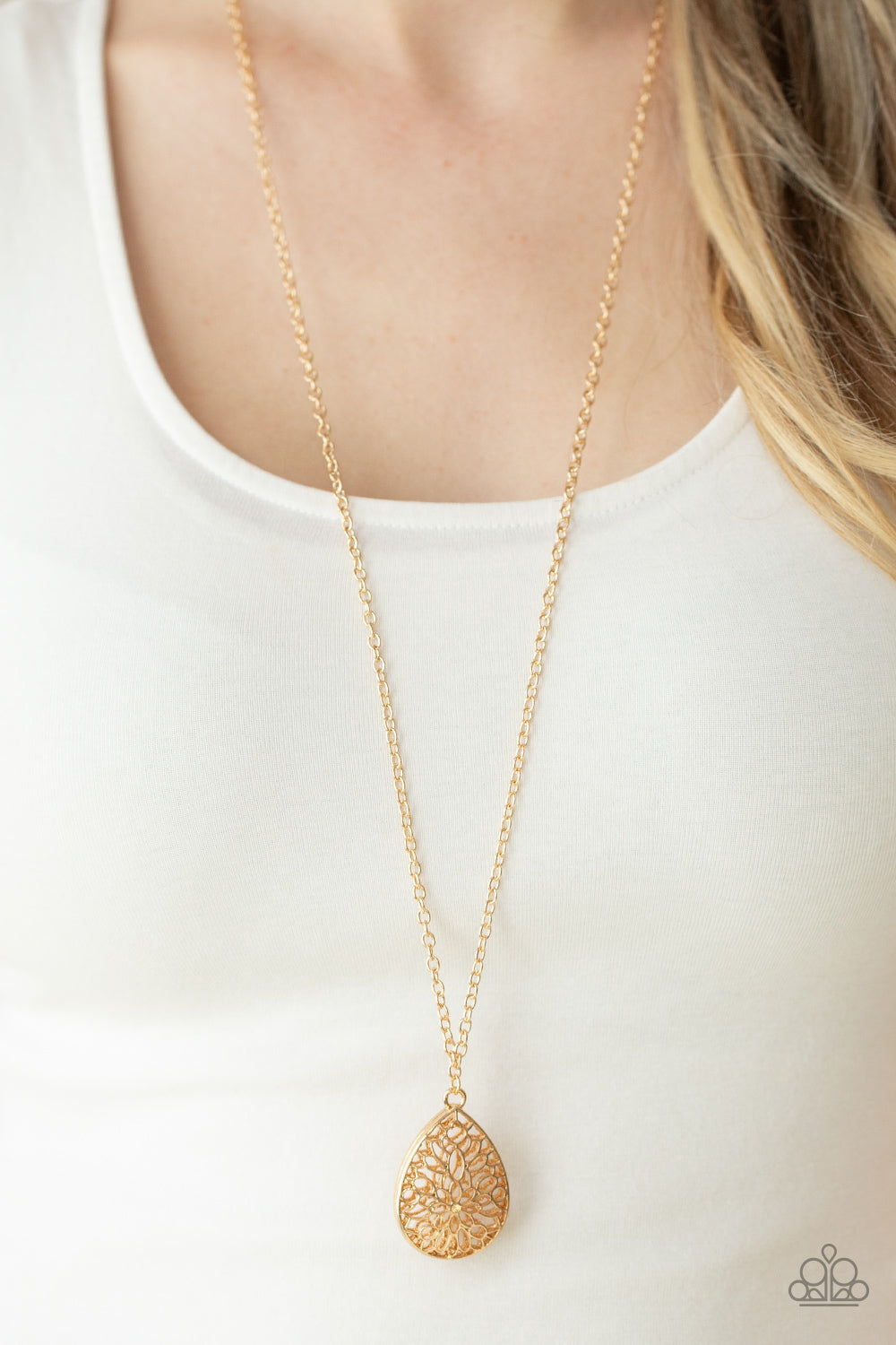 GARDEN ESTATE - GOLD TEARDROP NECKLACE