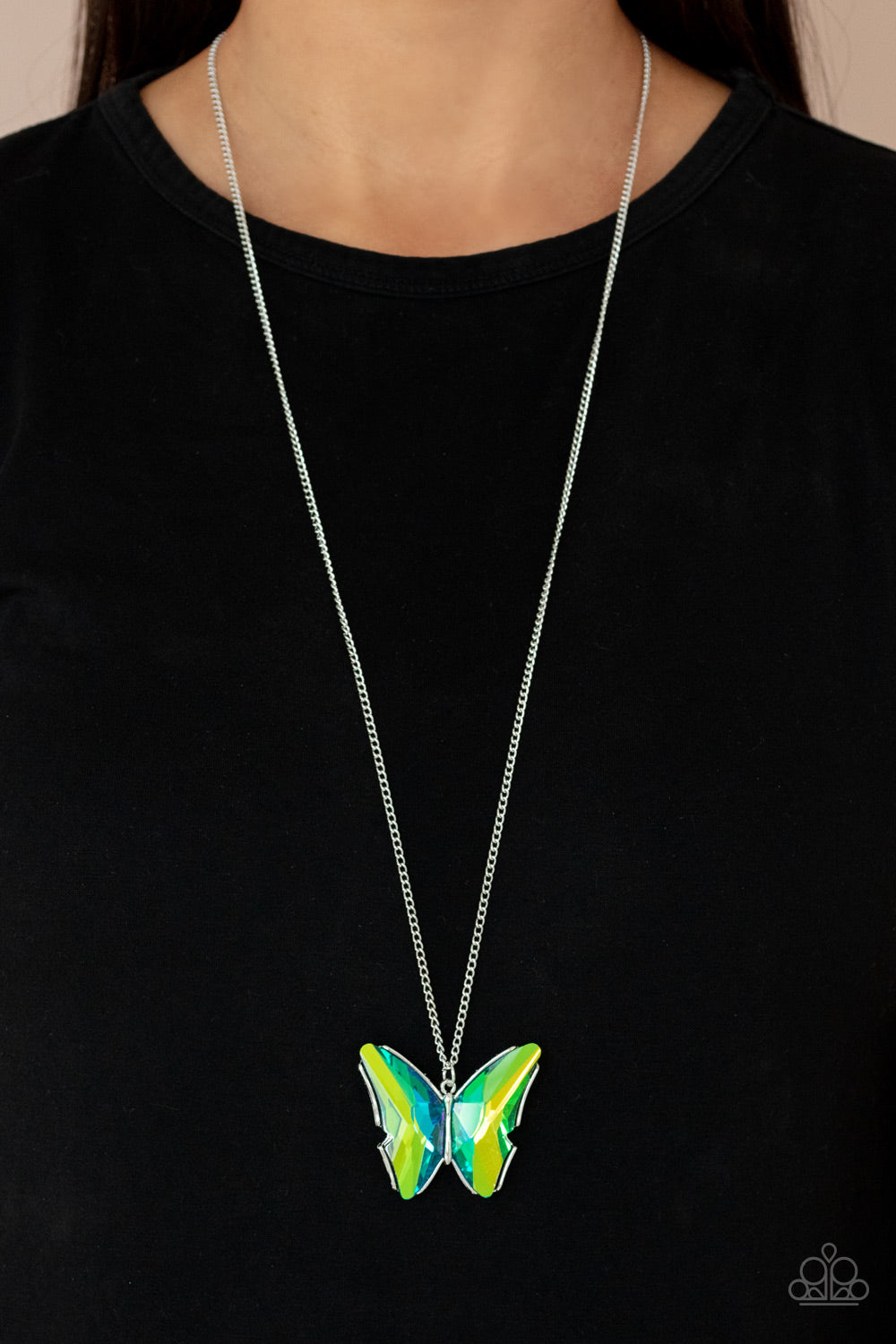 THE SOCIAL BUTTERFLY EFFECT - GREEN OIL SPILL BUTTERFLY NECKLACE