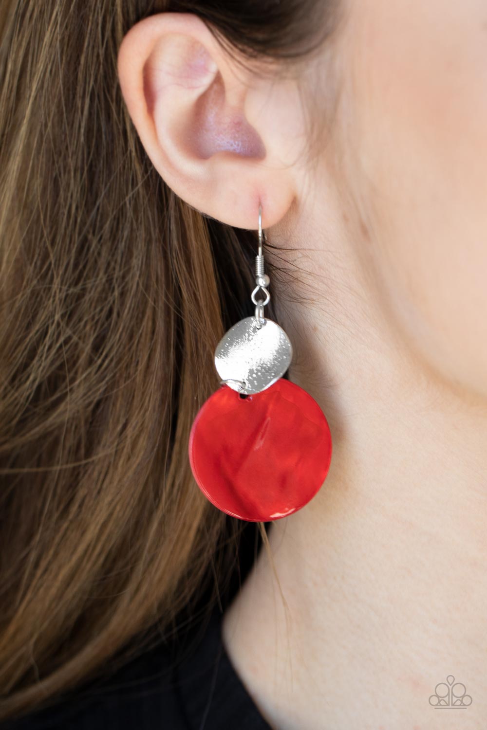 OPULENTLY OASIS - RED SHELL MOTHER OF PEARL ROUND EARRINGS
