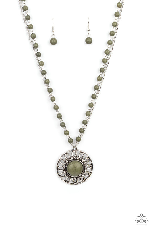 SAHARA SUBURB - GREEN CRACKLE STONE NECKLACE