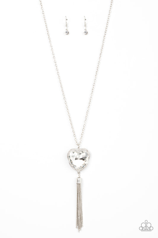 beesblingbash-finding-my-forever-white--paparazzi-accessories