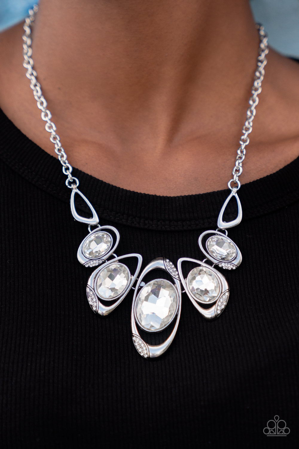 HYPNOTIC TWINKLE - WHITE CLEAR RHINESTONES SILVER OVALS ASYMETRICAL LIFE OF THE PARTY NECKLACE