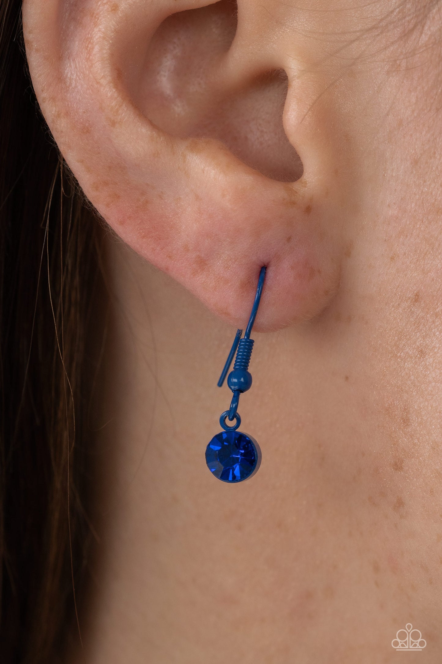 EMERALD CITY COUTURE - BLUE METAL PURPLE BLUEISH RHINESTONES NECKLACE LIFE OF THE PARTY JUNE 2023