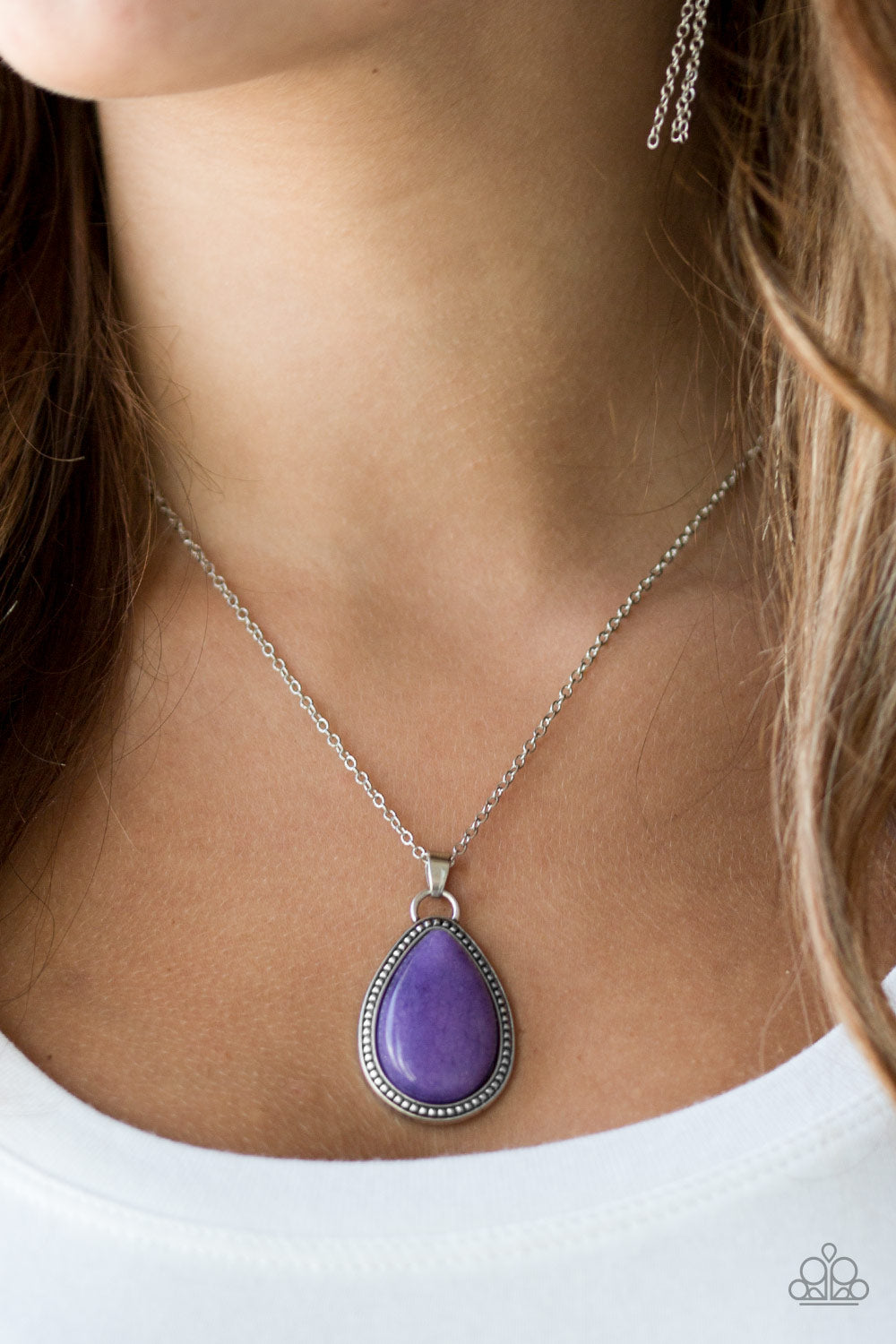 ON THE HOME FRONTIER - PURPLE AMETHYST NATURAL STONE TEARDROP PENDANT NECKLACE