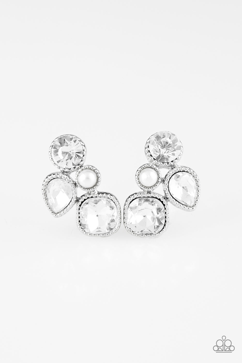 SUPER SUPERSTAR - WHITE PEARLS CLEAR RHNESTONES DAINTY POST EARRINGS