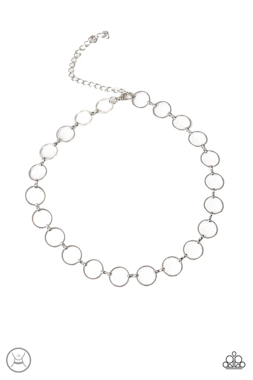 METRO SPUNK - SILVER CIRCLES CHOKER SHORT NECKLACE