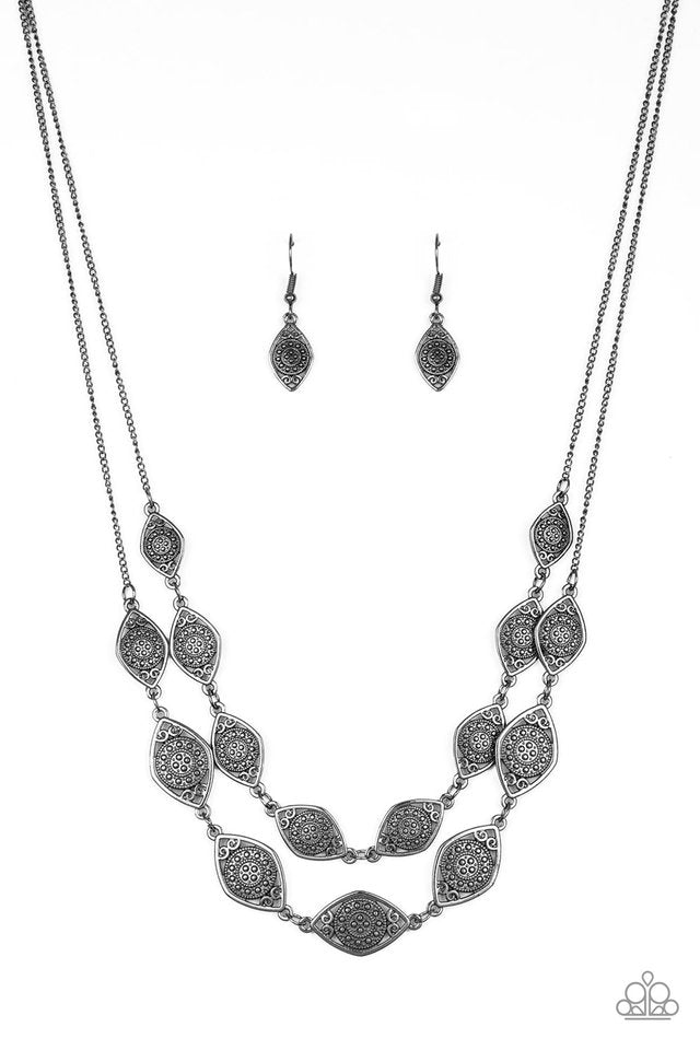 MAKE YOURSELF AT HOMESTEAD - SILVER TEXTURED MARQUISE DOUBLE LAYER NECKLACE